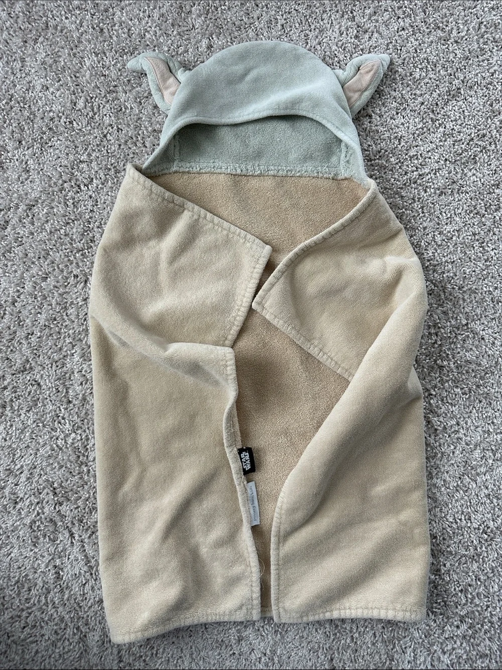 Pottery Barn Kids Star Wars Hooded Towel Grogu/Baby Yoda